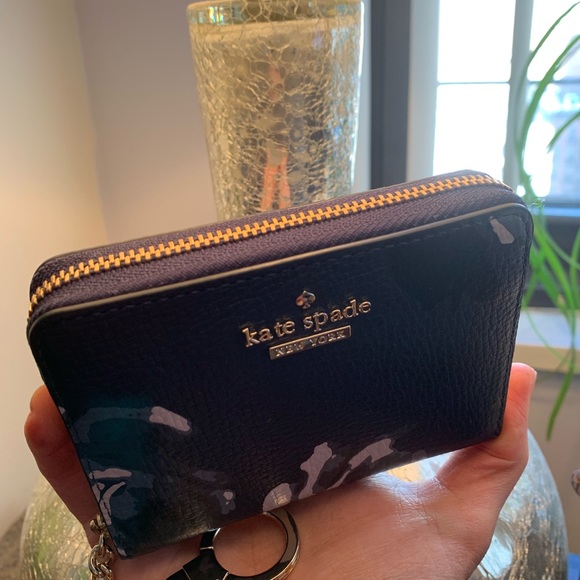 Authentic Kate Spade Dani zip wallet/Keychain 🦋 - Picture 6 of 8